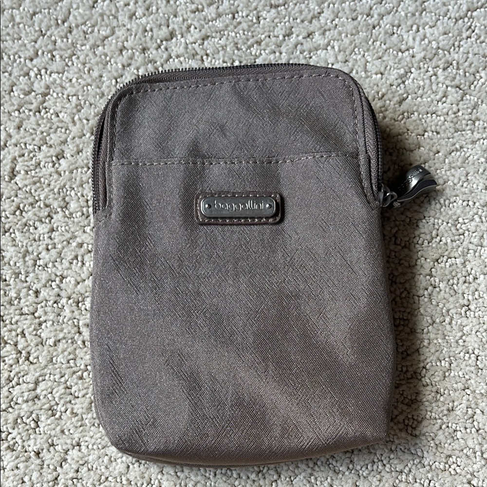 Baggallini Taupe Crossbody Bag